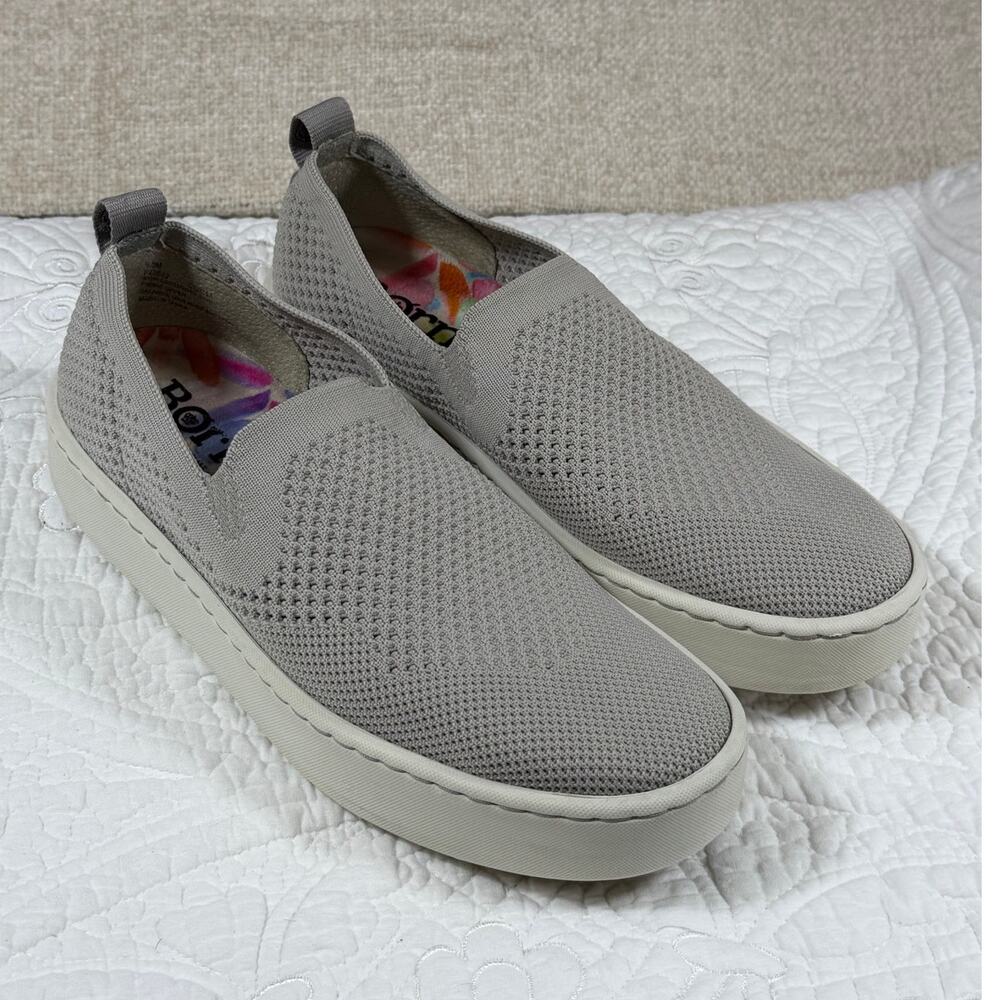Born Women 8.5 Gray Slip On Casual Comfort Travel Lightweight SPorty Chic Shoe